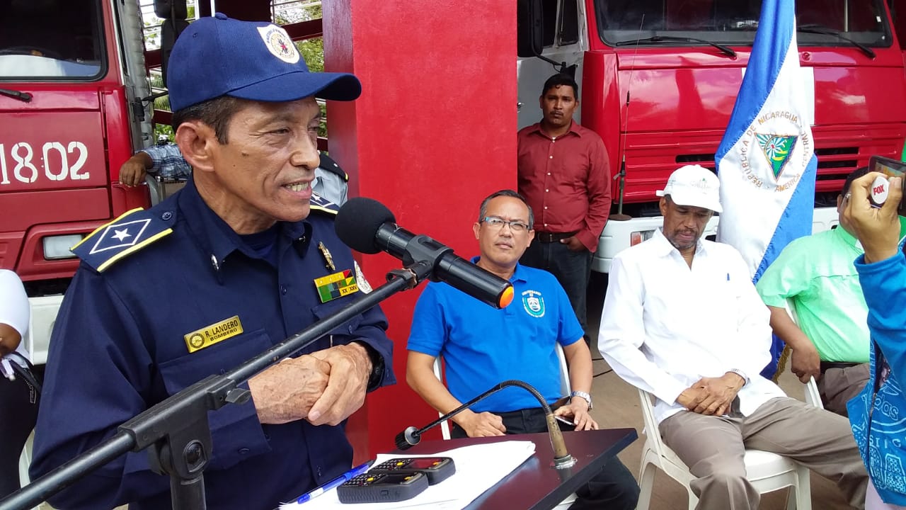 BOMBEROS1